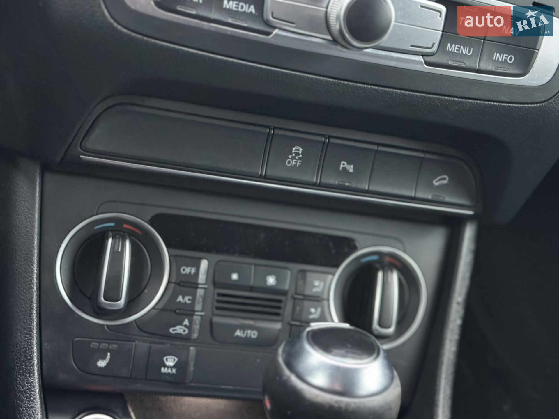 2016 Audi Q3 - мініатюра 26