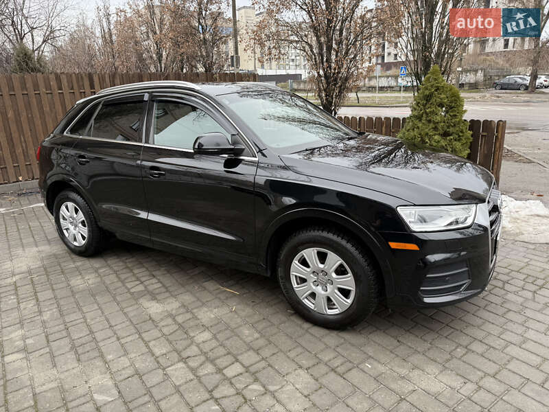 Позашляховик / Кросовер Audi Q3 2016 в Запоріжжі