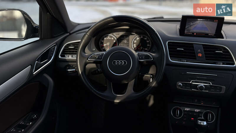 Позашляховик / Кросовер Audi Q3 2017 в Одесі