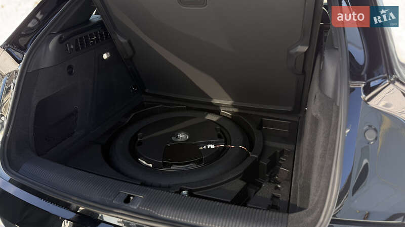 Позашляховик / Кросовер Audi Q3 2017 в Одесі