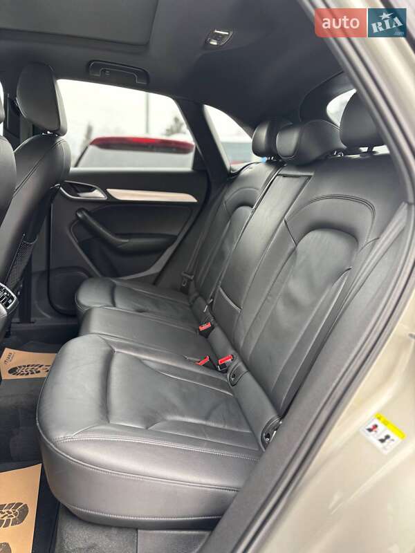 Внедорожник / Кроссовер Audi Q3 2016 в Стрые