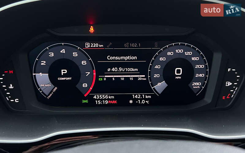 Внедорожник / Кроссовер Audi Q3 2019 в Львове