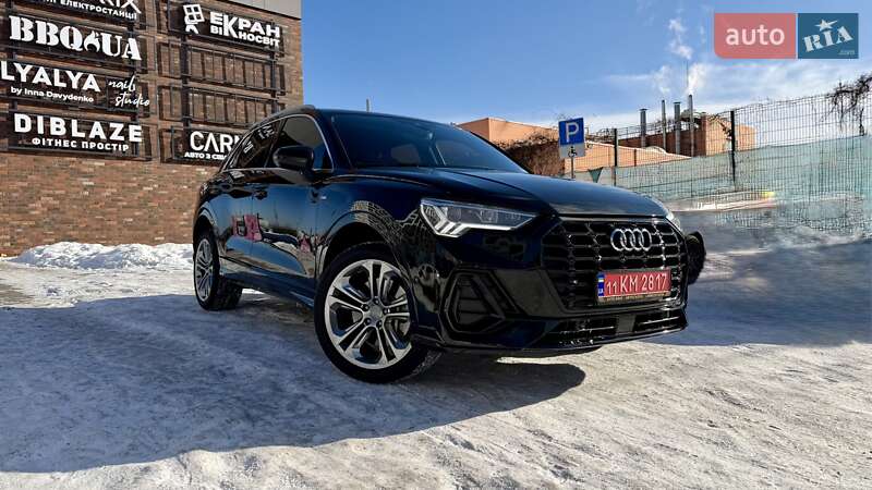 Audi Q3 2021