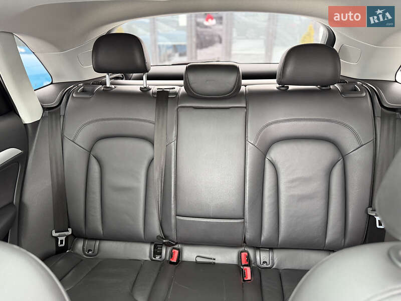 Позашляховик / Кросовер Audi Q3 2016 в Тернополі фото 28 Позашляховик / Кросовер Audi Q3 2016 в Тернополі