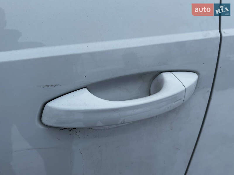 Позашляховик / Кросовер Audi Q3 2019 в Стрию