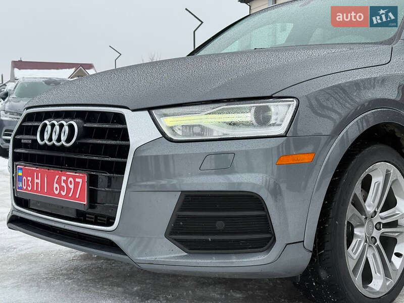 Внедорожник / Кроссовер Audi Q3 2016 в Стрые