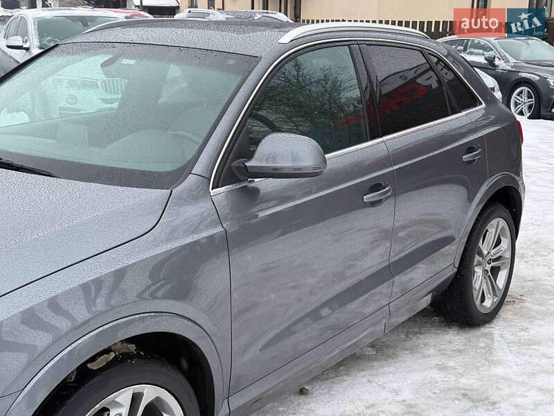 Внедорожник / Кроссовер Audi Q3 2016 в Стрые
