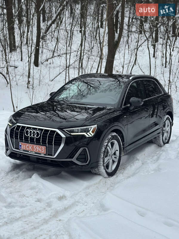 Позашляховик / Кросовер Audi Q3 2023 в Києві фото 5 Позашляховик / Кросовер Audi Q3 2023 в Києві