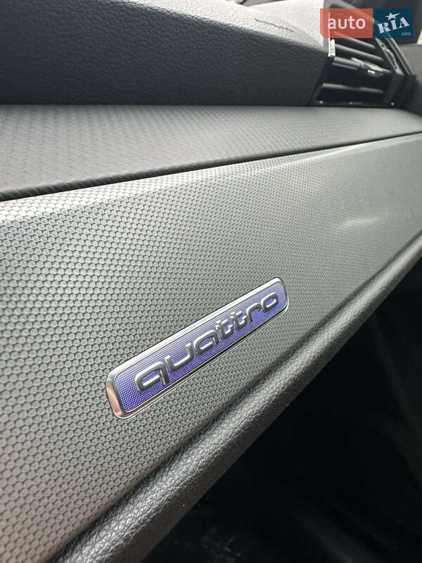 Позашляховик / Кросовер Audi Q3 2023 в Києві фото 49 Позашляховик / Кросовер Audi Q3 2023 в Києві