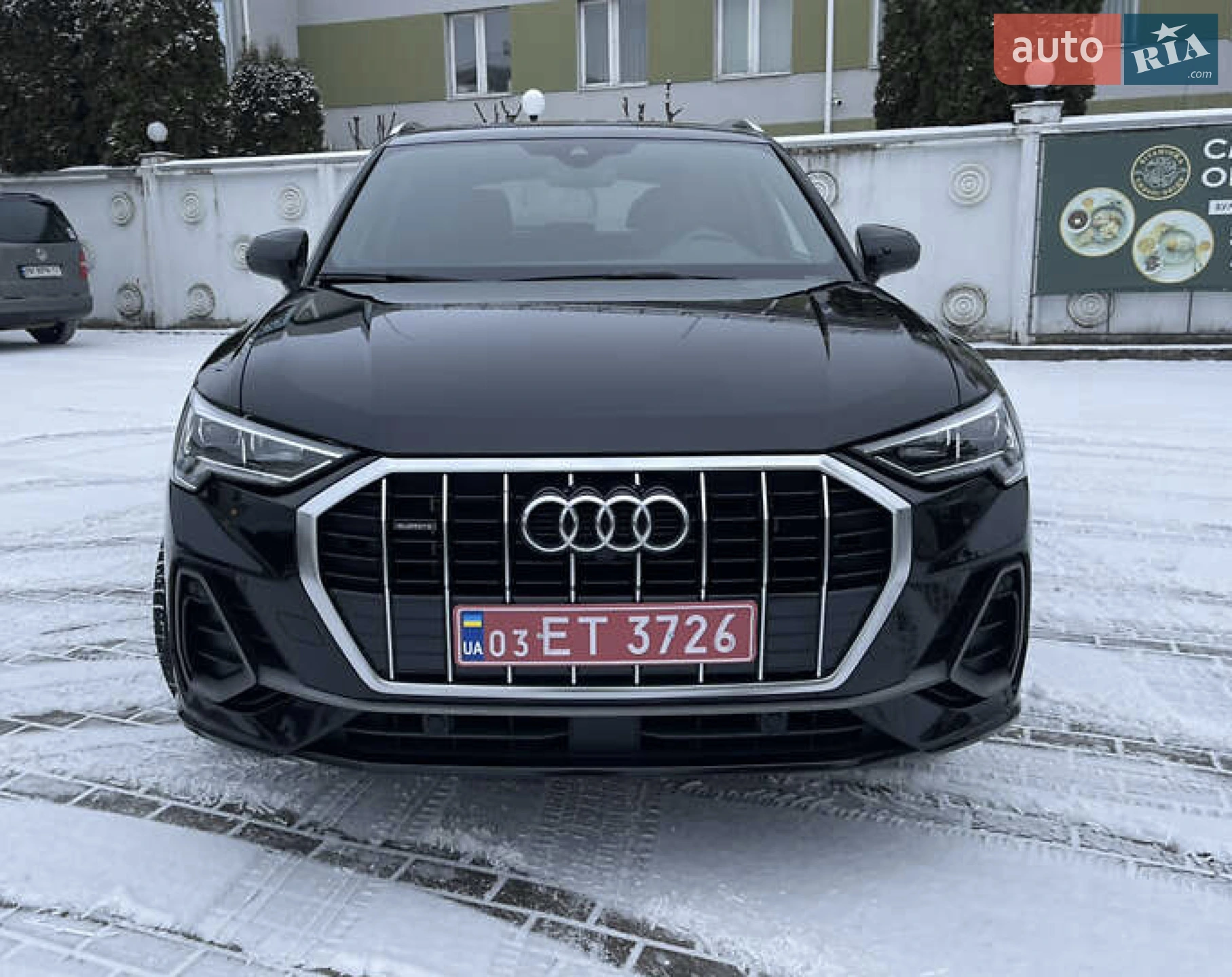 2019 Audi Q3 - мініатюра 2