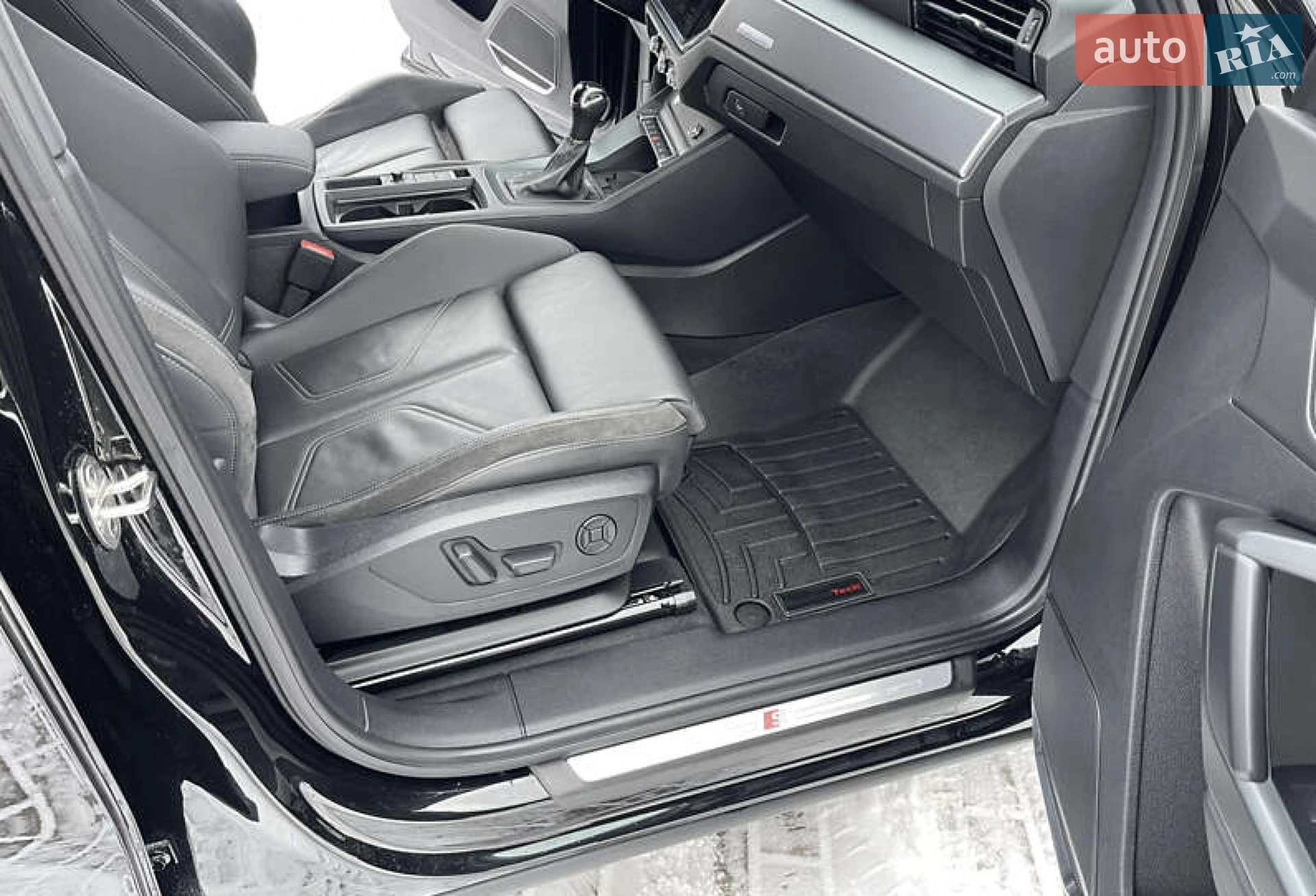 2019 Audi Q3 - мініатюра 15