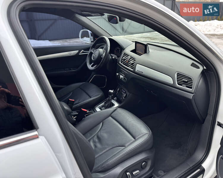 Позашляховик / Кросовер Audi Q3 2016 в Дубні фото 57 Позашляховик / Кросовер Audi Q3 2016 в Дубні