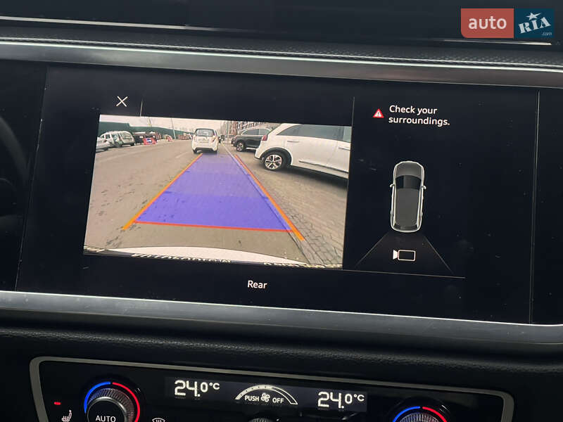 Позашляховик / Кросовер Audi Q3 2019 в Києві