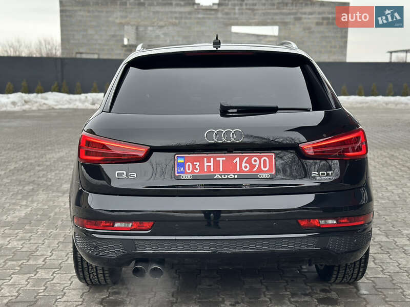 Позашляховик / Кросовер Audi Q3 2016 в Дубні