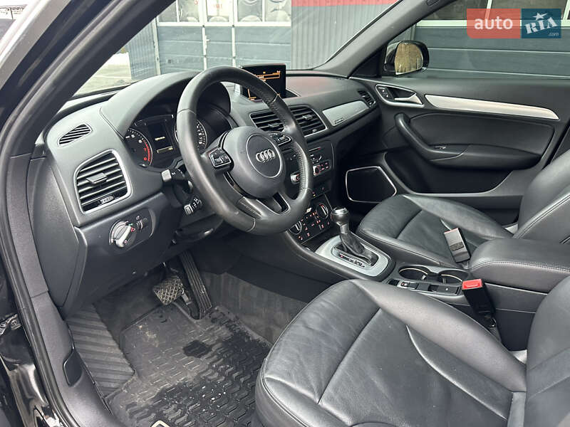 Позашляховик / Кросовер Audi Q3 2016 в Дубні