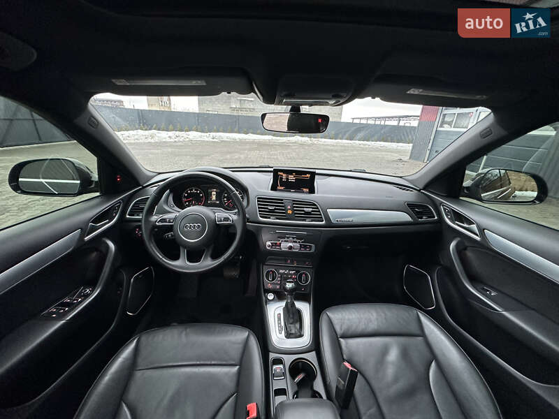 Позашляховик / Кросовер Audi Q3 2016 в Дубні