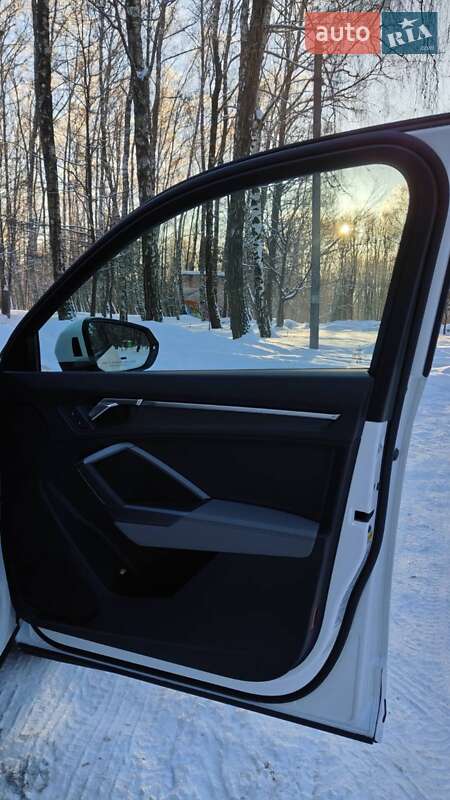 Внедорожник / Кроссовер Audi Q3 2024 в Хмельницком фото 22 Внедорожник / Кроссовер Audi Q3 2024 в Хмельницком