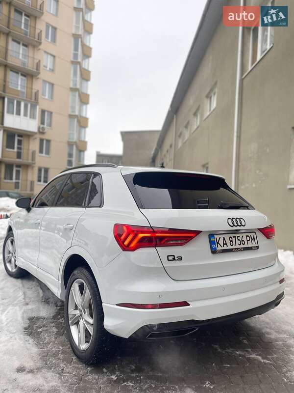 Позашляховик / Кросовер Audi Q3 2020 в Тернополі фото 4 Позашляховик / Кросовер Audi Q3 2020 в Тернополі