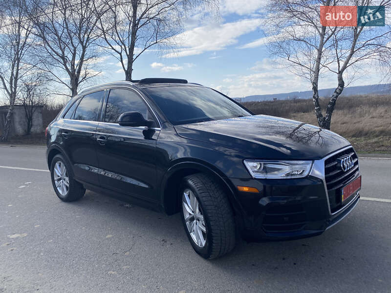Позашляховик / Кросовер Audi Q3 2016 в Хусті