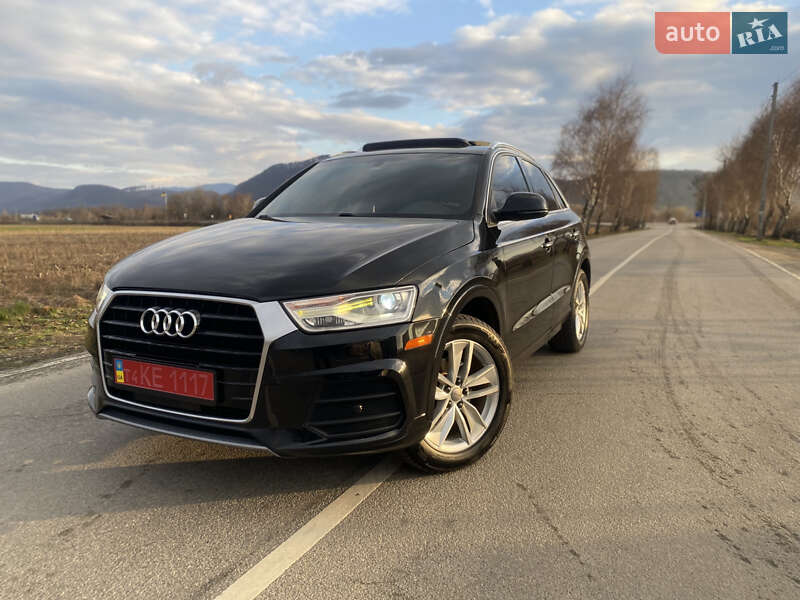 Позашляховик / Кросовер Audi Q3 2016 в Хусті