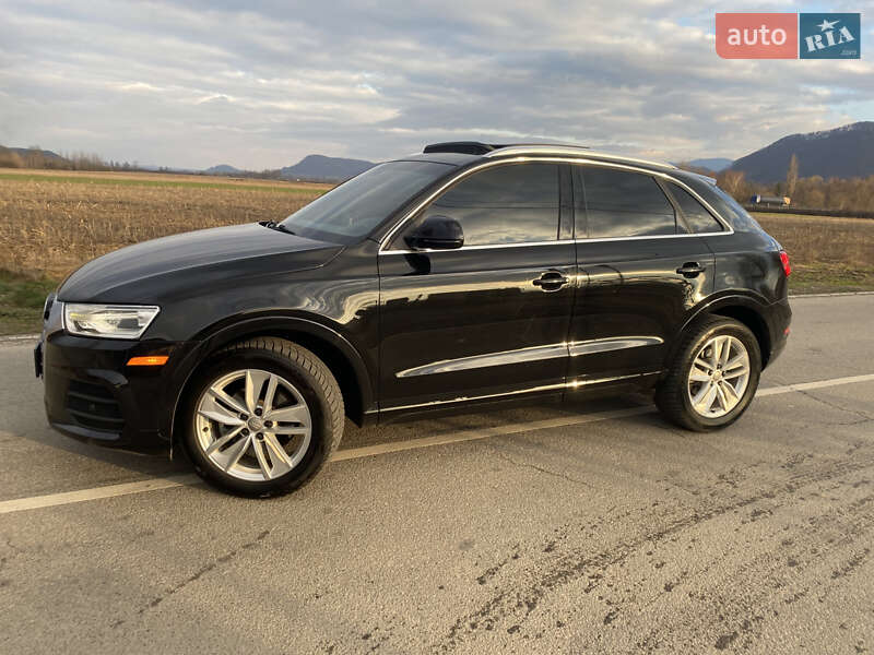 Позашляховик / Кросовер Audi Q3 2016 в Хусті