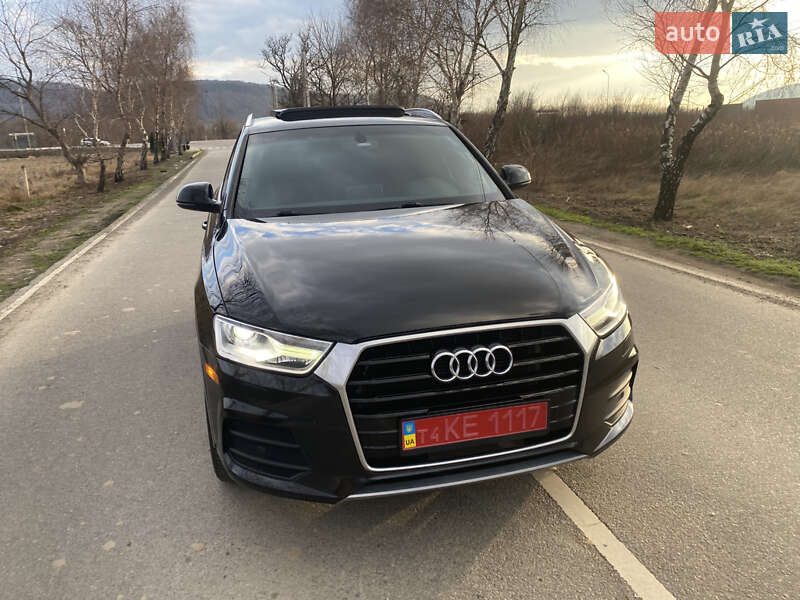 Позашляховик / Кросовер Audi Q3 2016 в Хусті