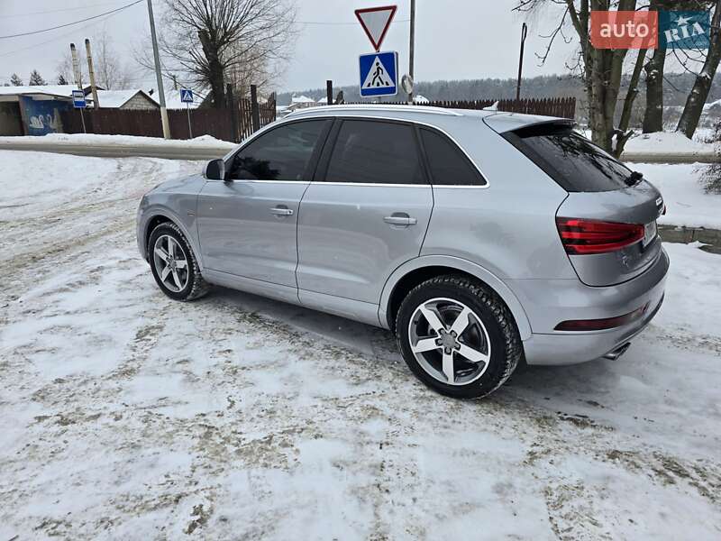 Позашляховик / Кросовер Audi Q3 2014 в Києві