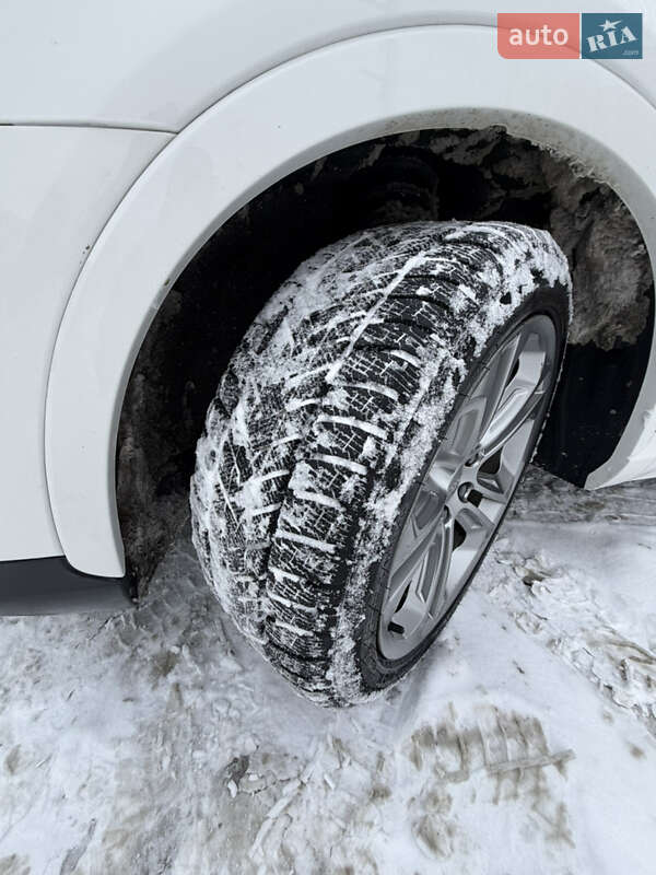 Позашляховик / Кросовер Audi Q3 2016 в Києві фото 3 Позашляховик / Кросовер Audi Q3 2016 в Києві