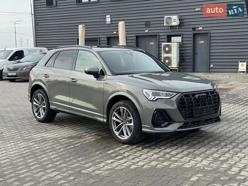 Позашляховик / Кросовер Audi Q3 2024 в Києві фото 5 Позашляховик / Кросовер Audi Q3 2024 в Києві