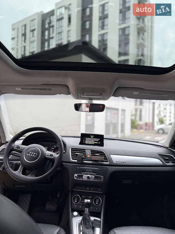 Позашляховик / Кросовер Audi Q3 2015 в Львові