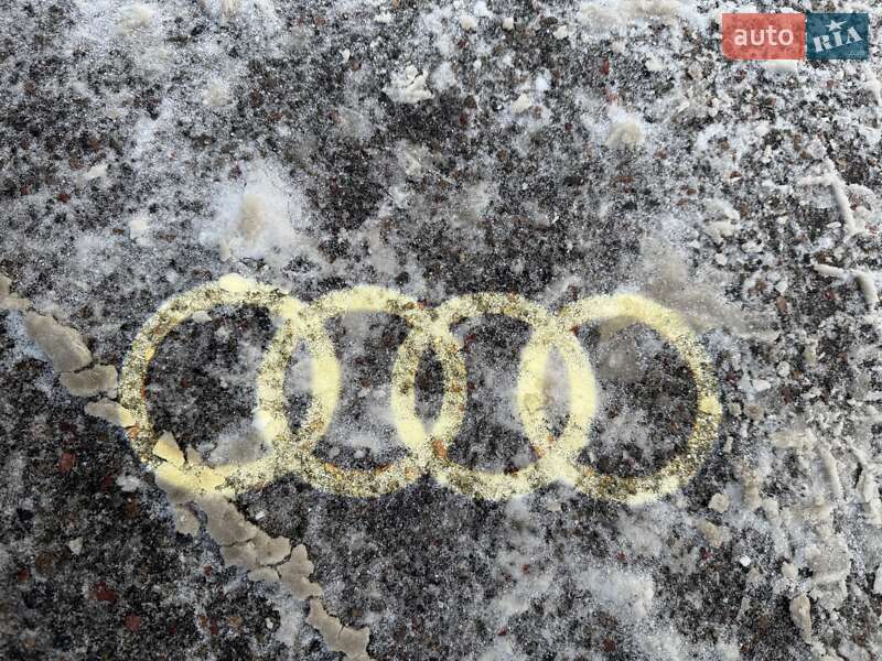 Позашляховик / Кросовер Audi Q3 2024 в Києві фото 31 Позашляховик / Кросовер Audi Q3 2024 в Києві