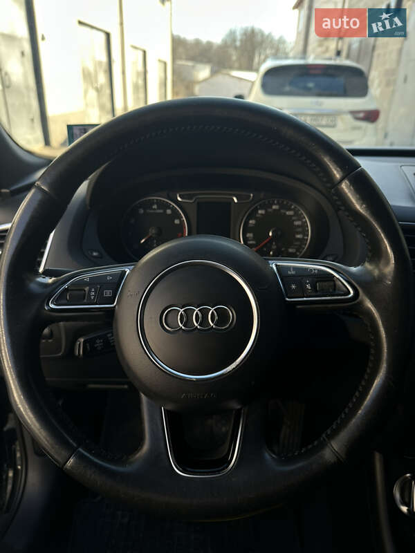 Позашляховик / Кросовер Audi Q3 2015 в Житомирі фото 6 Позашляховик / Кросовер Audi Q3 2015 в Житомирі
