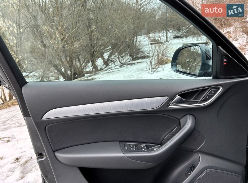 Позашляховик / Кросовер Audi Q3 2017 в Києві фото 46 Позашляховик / Кросовер Audi Q3 2017 в Києві