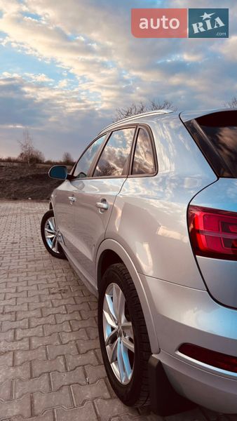 Внедорожник / Кроссовер Audi Q3 2016 в Ивано-Франковске