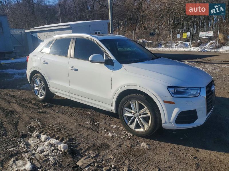 Позашляховик / Кросовер Audi Q3 2017 в Хмельницькому фото 2 Позашляховик / Кросовер Audi Q3 2017 в Хмельницькому