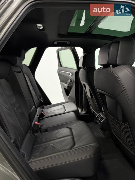 Позашляховик / Кросовер Audi Q3 2020 в Одесі
