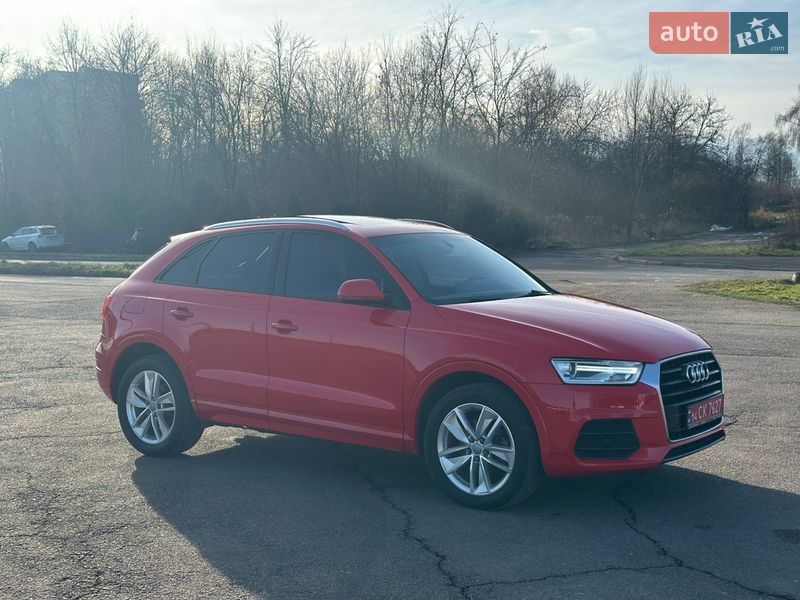 Позашляховик / Кросовер Audi Q3 2017 в Львові