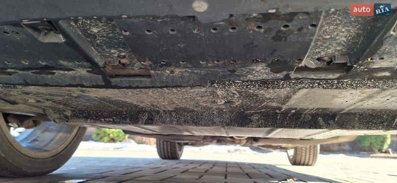 Позашляховик / Кросовер Audi Q3 2015 в Луцьку