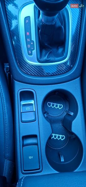 Позашляховик / Кросовер Audi Q3 2015 в Луцьку