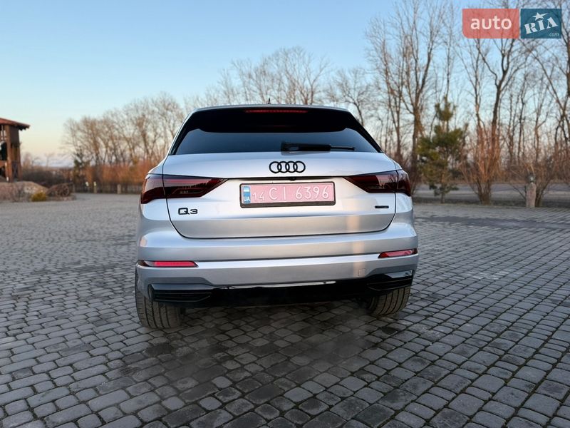 Позашляховик / Кросовер Audi Q3 2020 в Тернополі