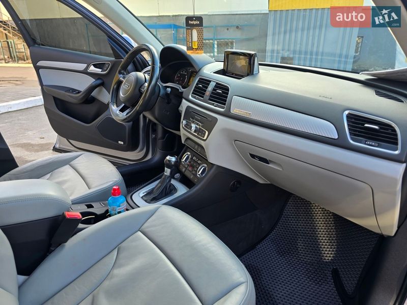 Позашляховик / Кросовер Audi Q3 2015 в Києві
