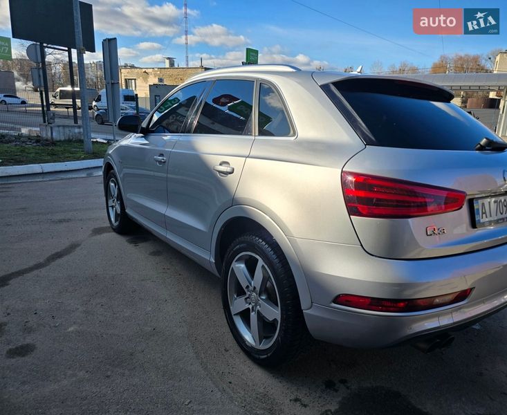 Позашляховик / Кросовер Audi Q3 2015 в Києві
