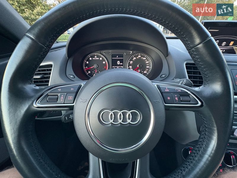Внедорожник / Кроссовер Audi Q3 2017 в Одессе