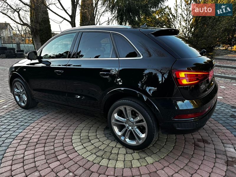 Внедорожник / Кроссовер Audi Q3 2017 в Хусте
