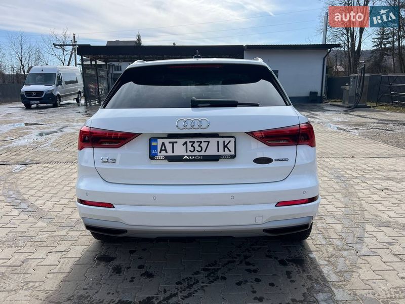 Внедорожник / Кроссовер Audi Q3 2020 в Ивано-Франковске