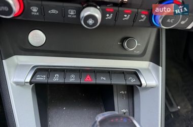 Внедорожник / Кроссовер Audi Q3 2020 в Львове
