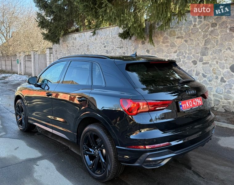 Позашляховик / Кросовер Audi Q3 2019 в Києві