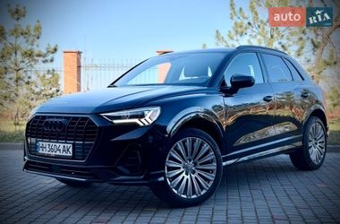 Позашляховик / Кросовер Audi Q3 2023 в Одесі