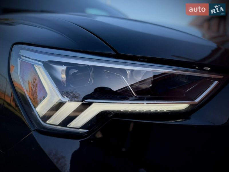 Внедорожник / Кроссовер Audi Q3 2023 в Одессе