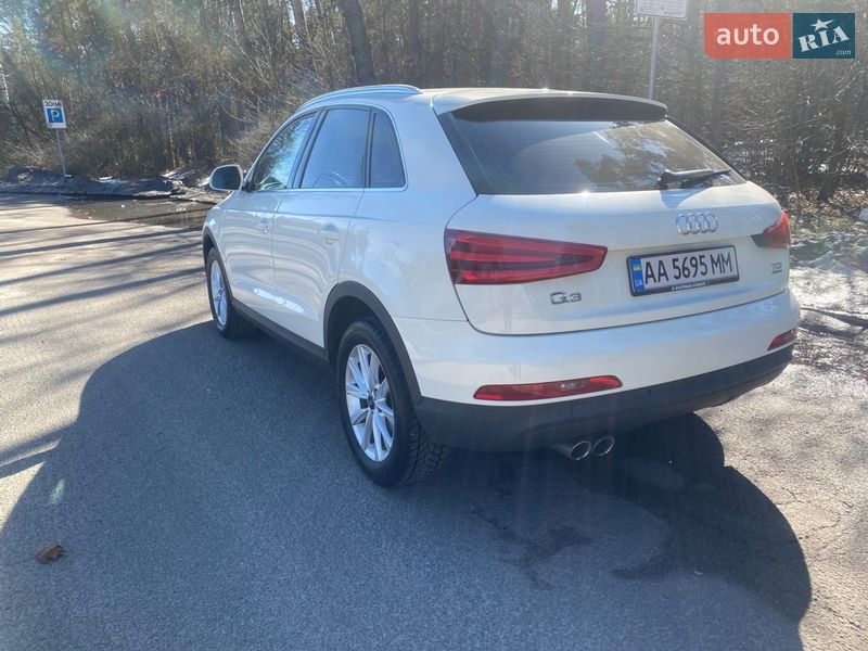 Внедорожник / Кроссовер Audi Q3 2012 в Киеве